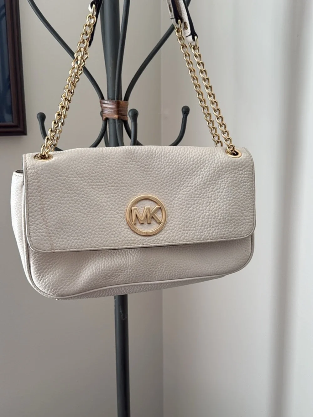 Michael Kors Pearl Cream Pebbled Leather Shoulder Bag with Gold Hardware